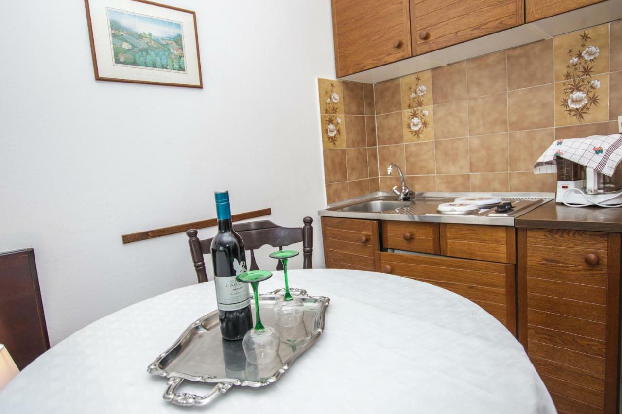 Apartmani Janja Poreč Dış mekan fotoğraf