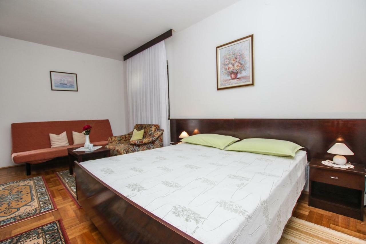 Apartmani Janja Poreč Dış mekan fotoğraf